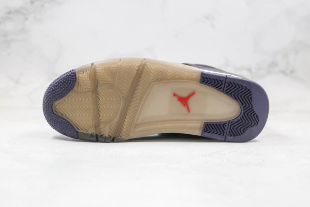 Tênis Air Jordan 4 Retro x Travis Scott Friends and Family Purple