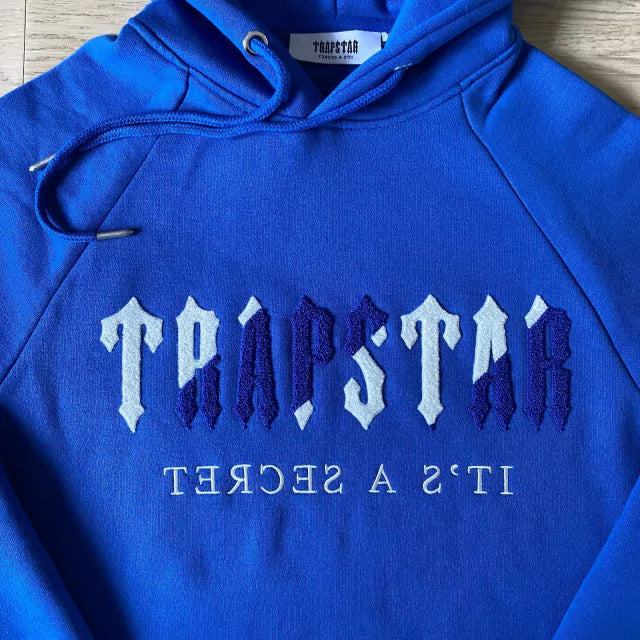 Conjunto Trapstar Chenille Decoded Azul
