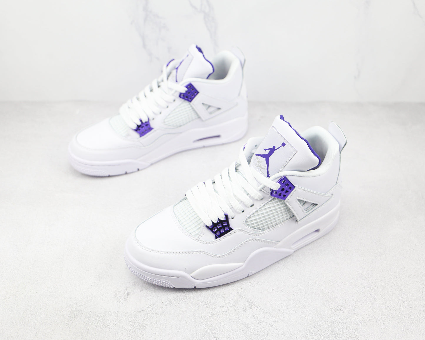 Tênis Air Jordan 4 Retro "Metallic Purple"