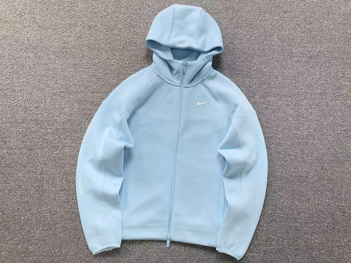 Nike x NOCTA Tech Fleece "Azul Bebê"