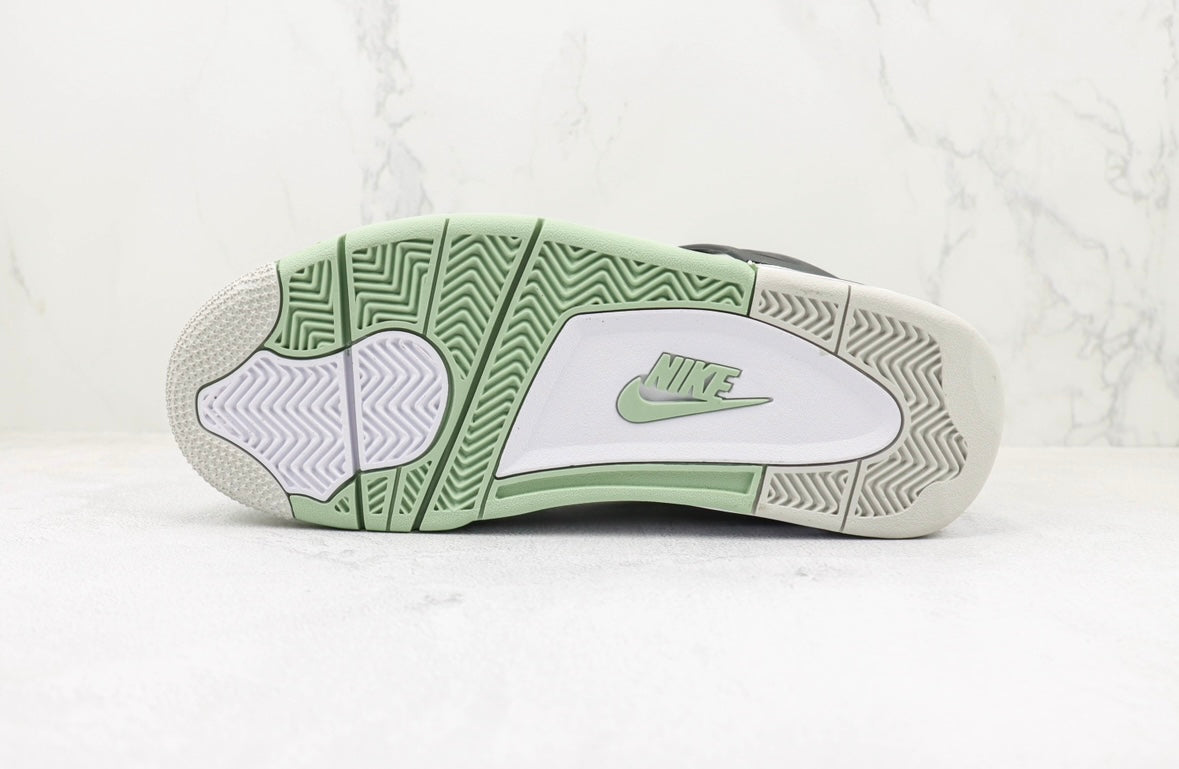 Tênis Air Jordan 4 Retro "Seafoam"
