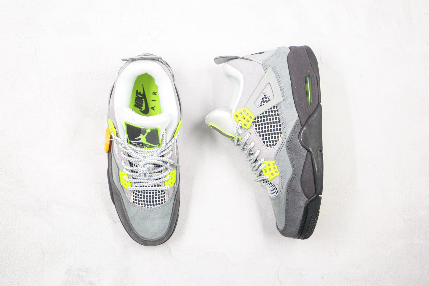 Tênis Air Jordan 4 Retro "SE 95 Neon"