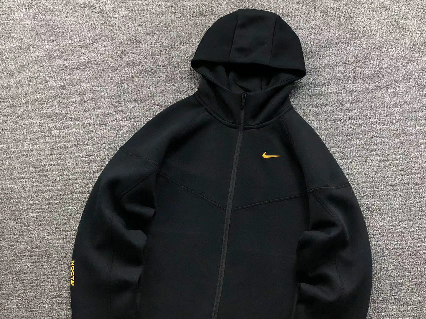 Nike x NOCTA Tech Fleece "Preto"