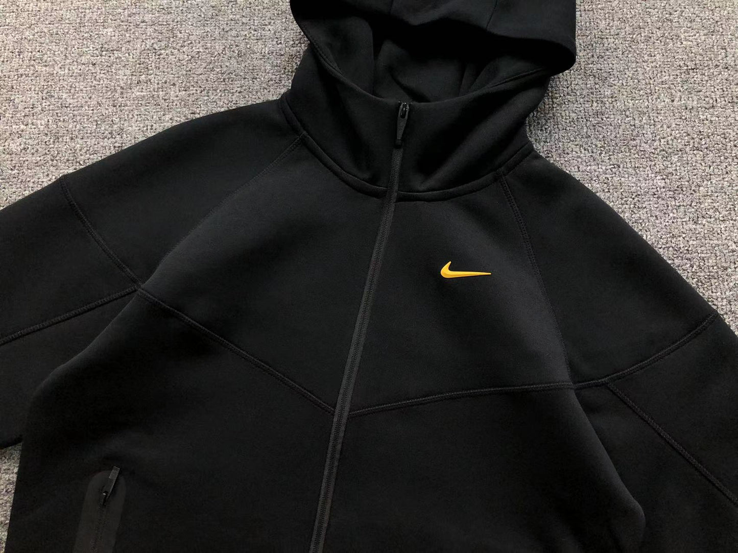 Nike x NOCTA Tech Fleece "Preto"