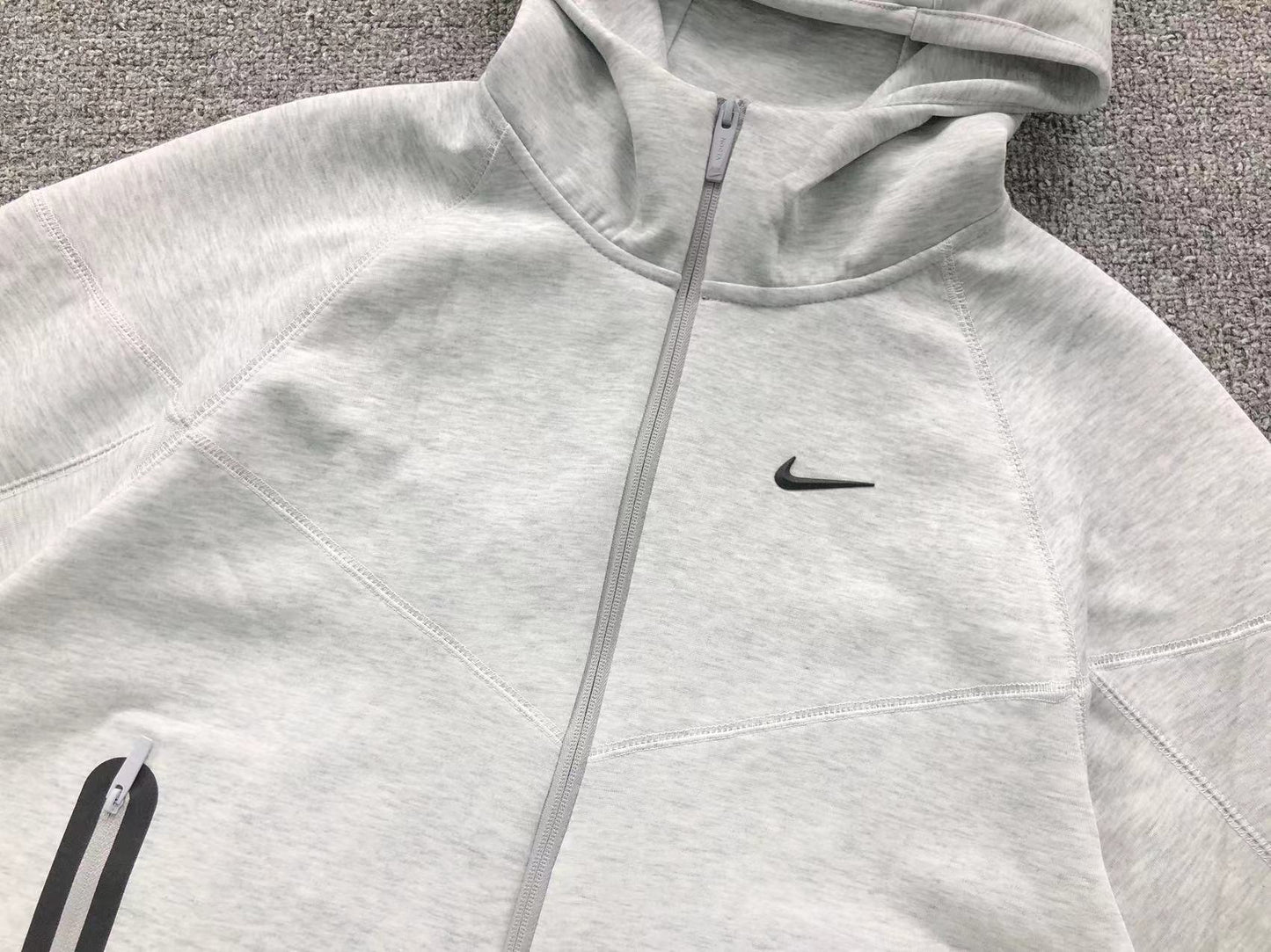 Nike x NOCTA Tech Fleece "Cinza"