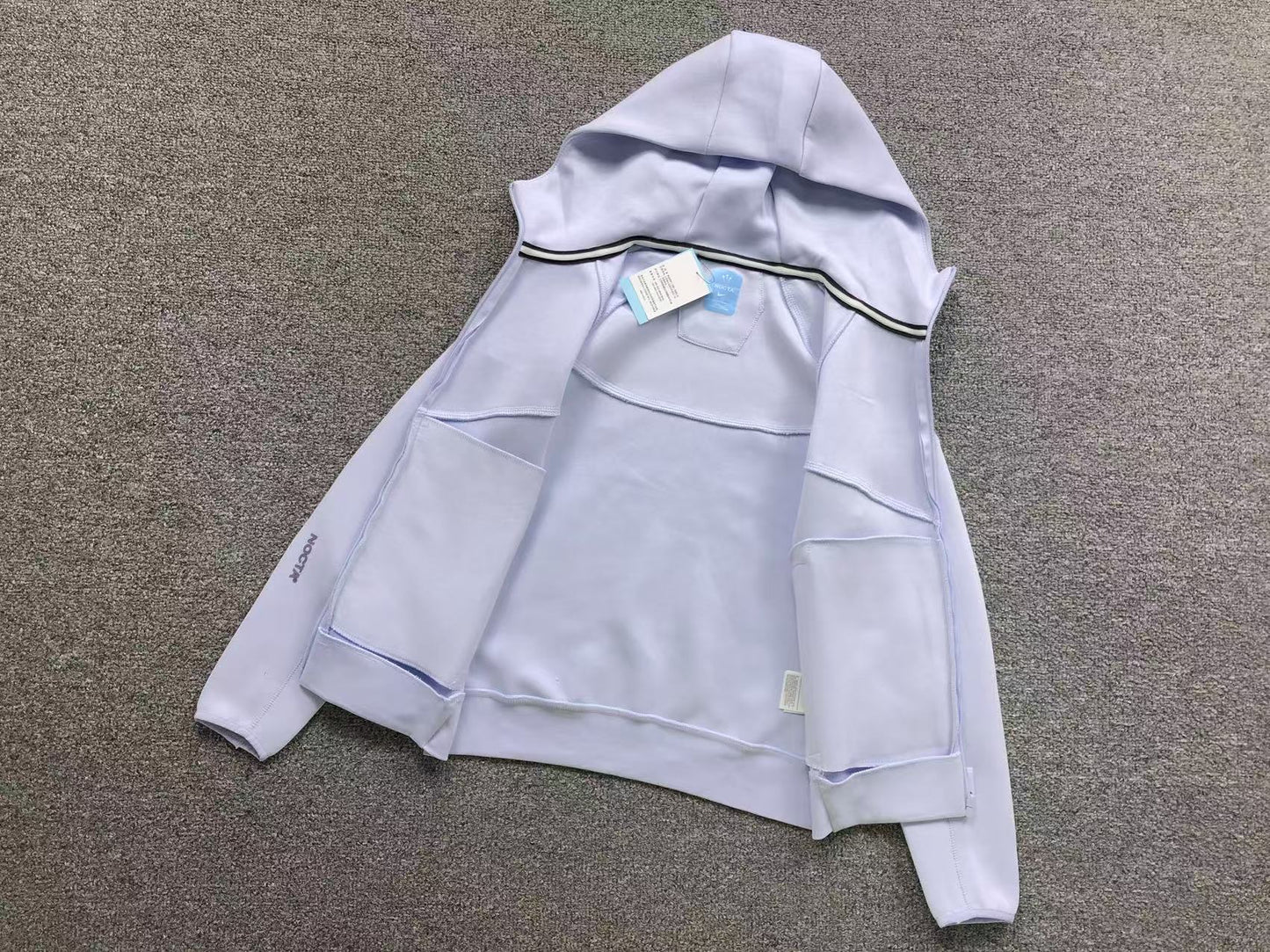 Nike x NOCTA Tech Fleece "Lilás"