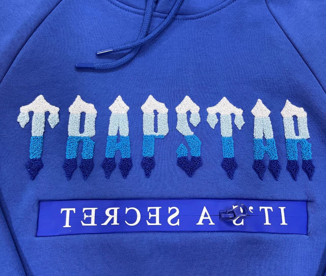 Conjunto Trapstar Chenille Decoded 2.0 Azul Dazzling