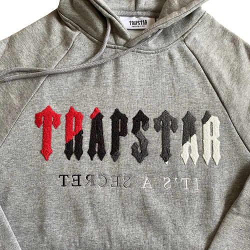 Conjunto Trapstar Chenille Decoded Cinza/Vermelho