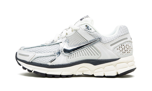 Nike Vomero 5 "Photon Dust"