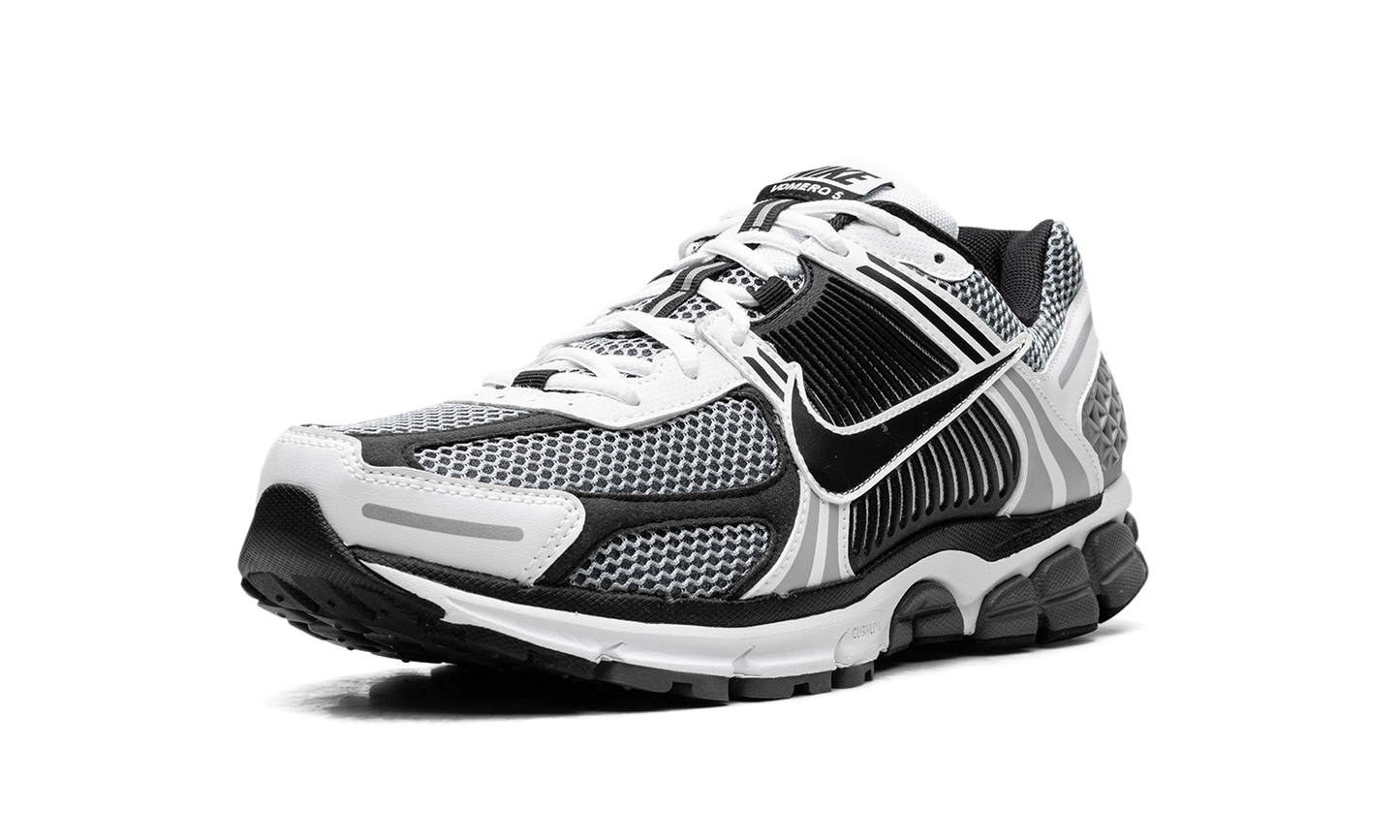 Nike Zoom Vomero 5 SE SP "Black / Metallic Silver"