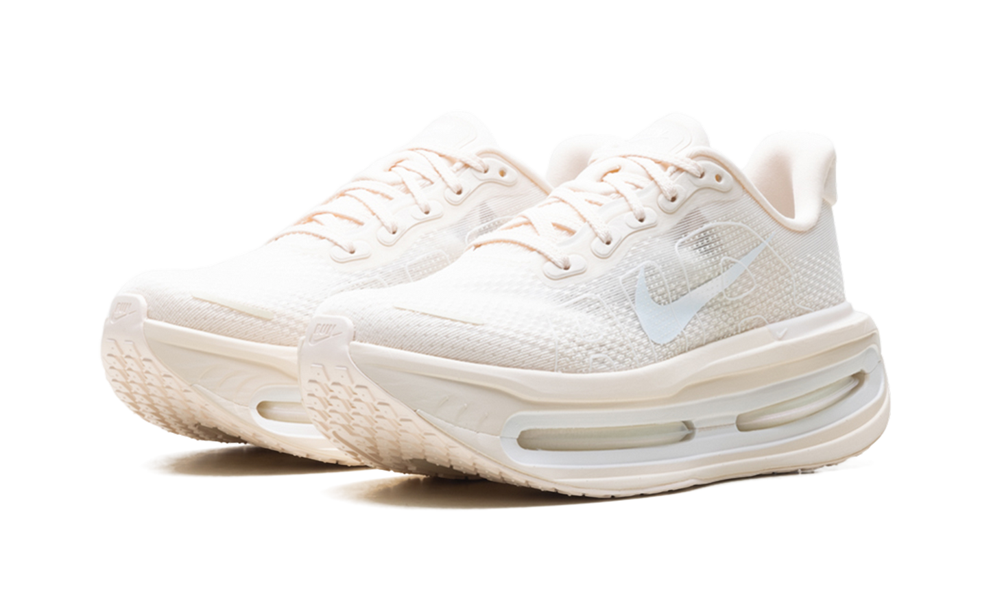 Nike Vomero Premium "Chalk"