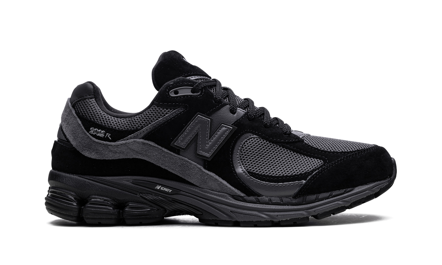 2002R "Black Magnet"