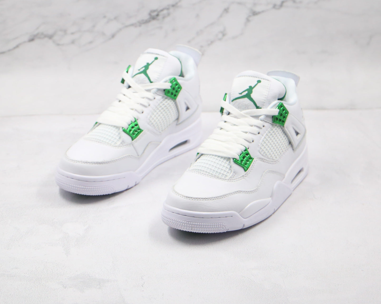 Tênis Air Jordan 4 Retro "Metallic Green"