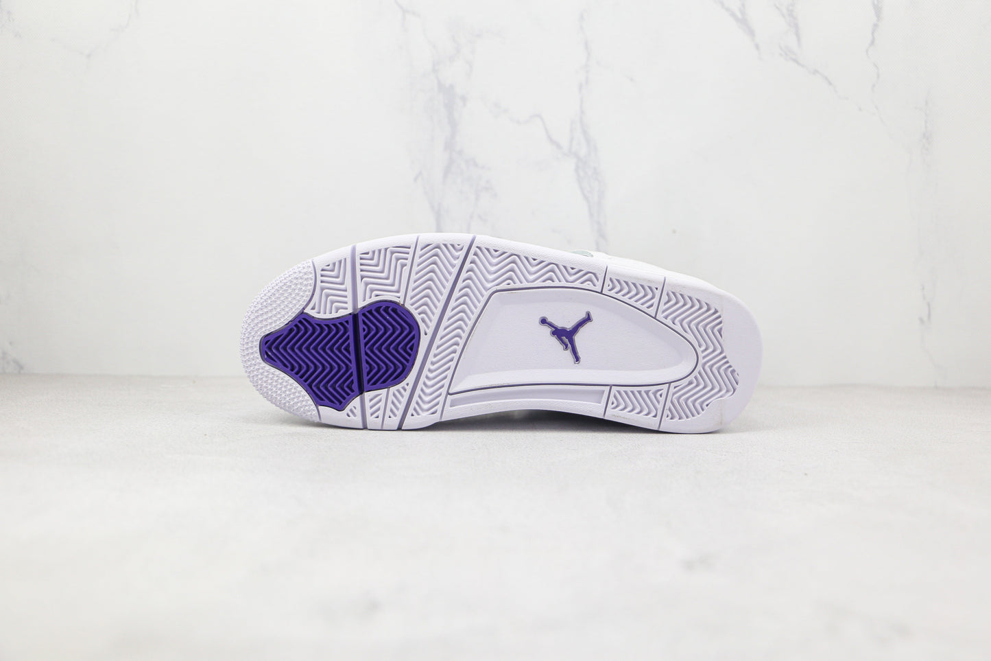 Tênis Air Jordan 4 Retro "Metallic Purple"