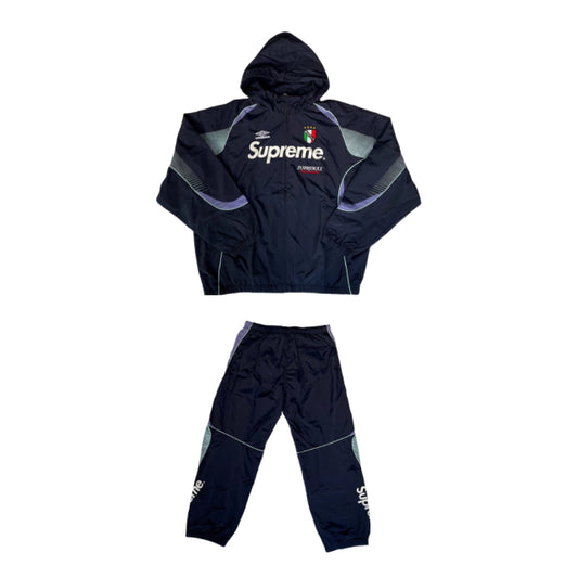 Conjunto Supreme X Umbro Azul Marinho "Itália"