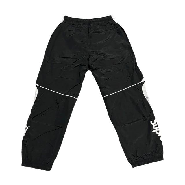 Conjunto Supreme X Umbro Preto "Itália"