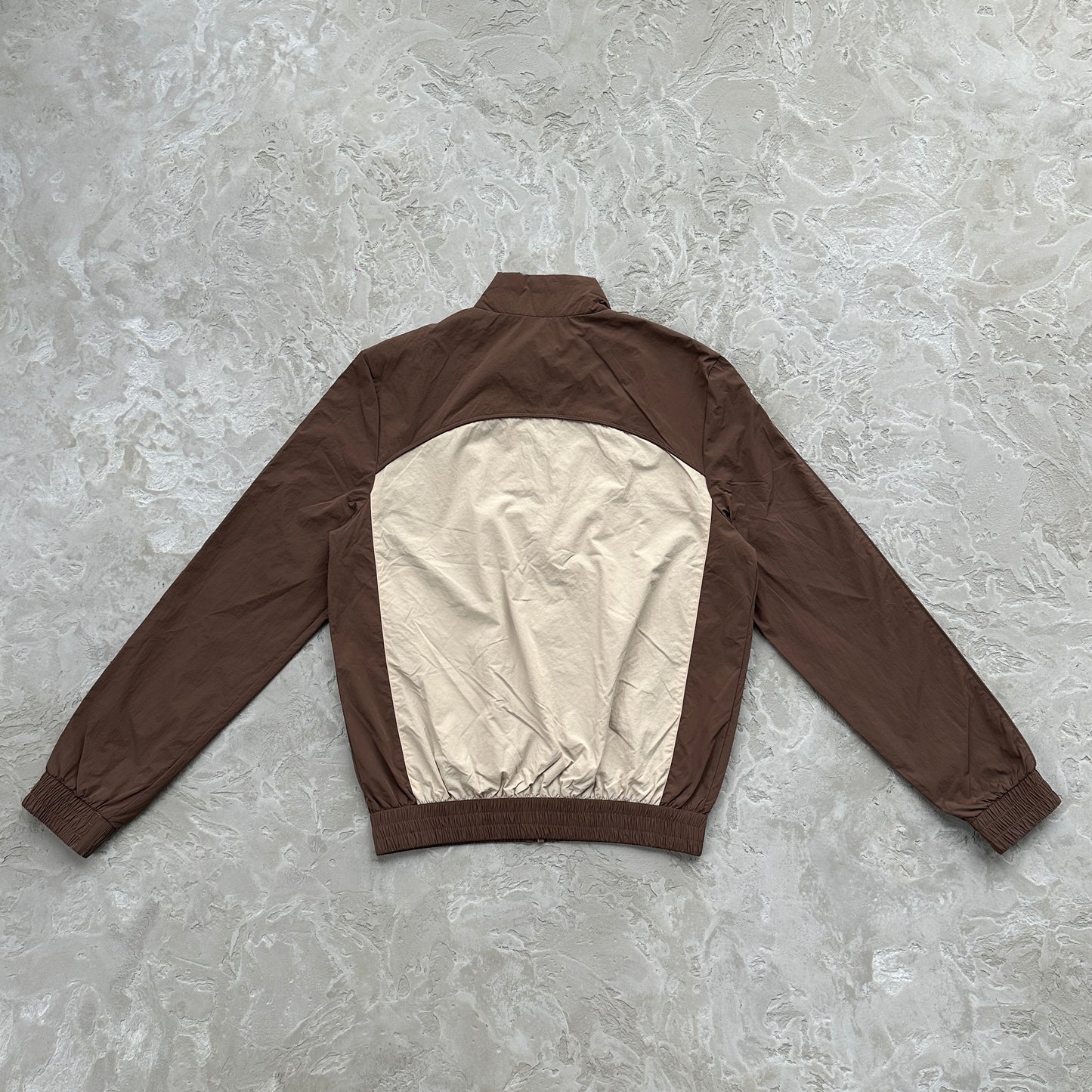 Conjunto Corta Vento SYNA World Marrom