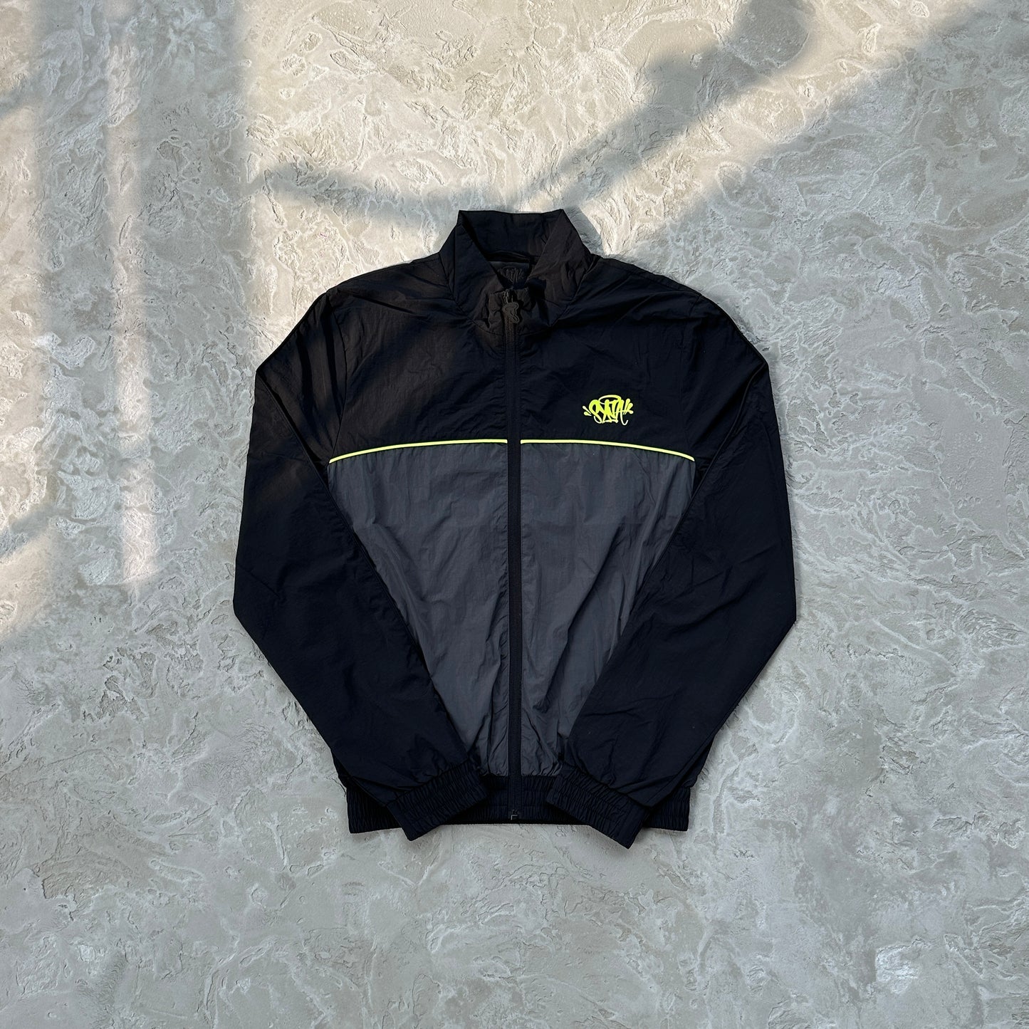 Conjunto Corta Vento SYNA World Preto e Verde