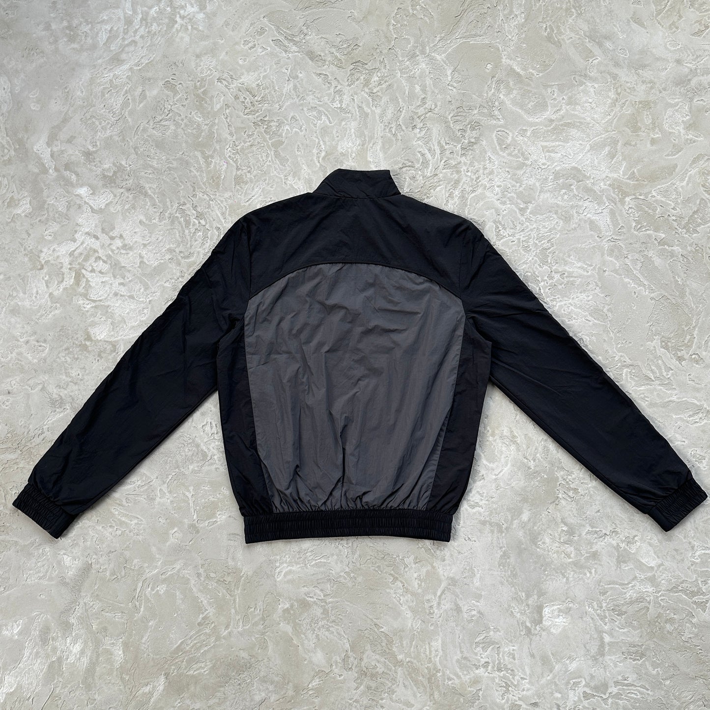 Conjunto Corta Vento SYNA World Preto e Verde