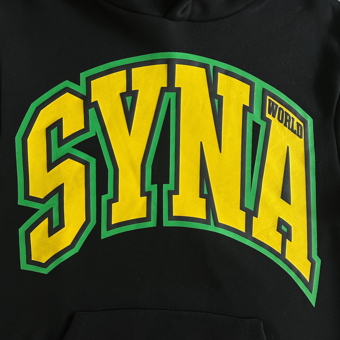 Conjunto SYNA World Preto/Amarelo/Verde