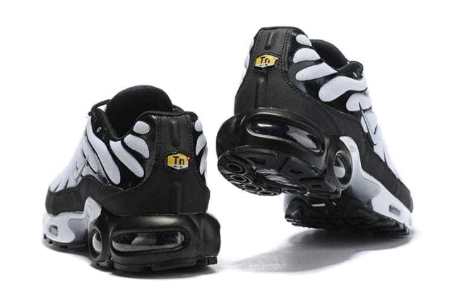 Air Max Plus 1 "White Black"