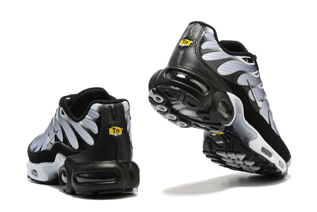 Air Max Plus 1 ''White and Black''