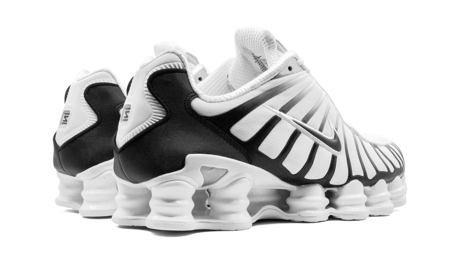 Nike Shox TL "Blacn and White"