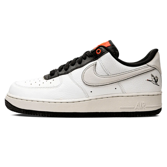 Tênis Air Force 1 "Milky Stork"