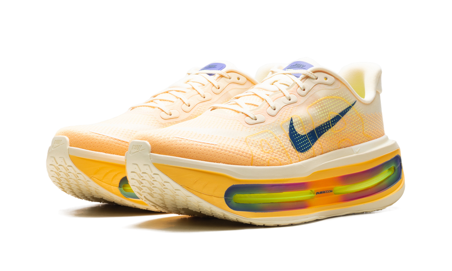 Nike Vomero Premium "Alabaster"