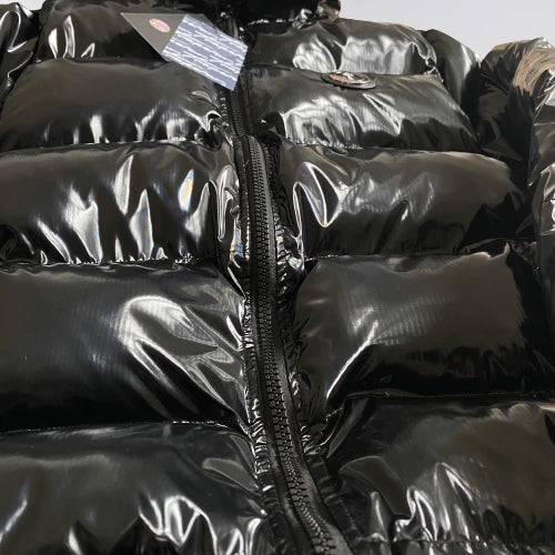 Jaqueta Trapstar Irongate Detachable Hood Preto Brilhante