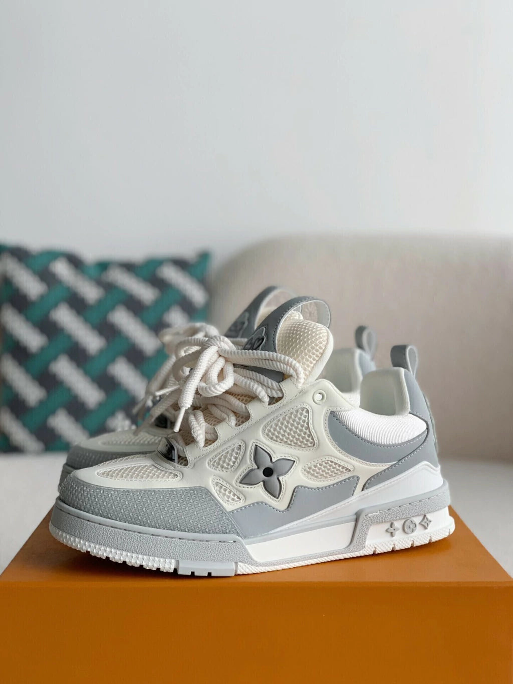 Louis Vuitton Skate Grey
