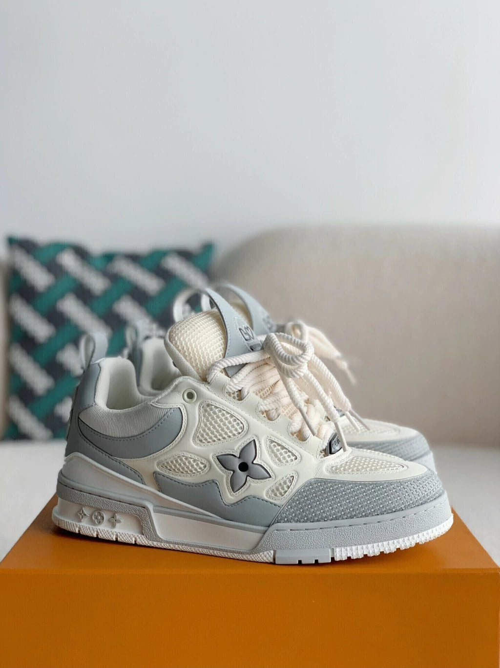 Louis Vuitton Skate Grey