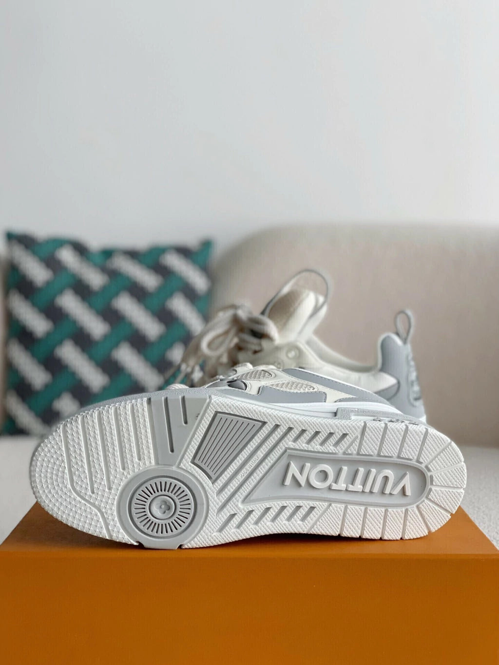 Louis Vuitton Skate Grey