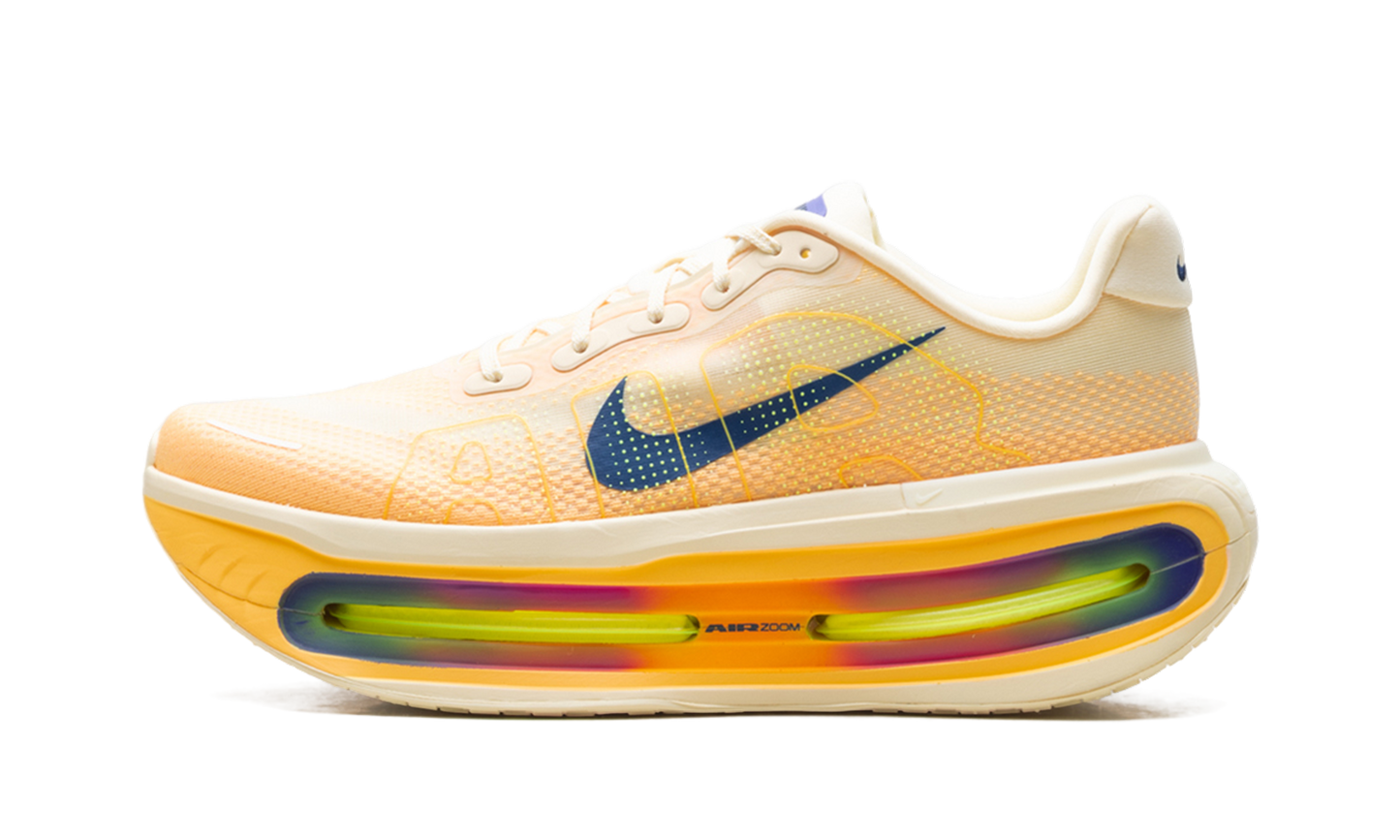 Nike Vomero Premium "Alabaster"
