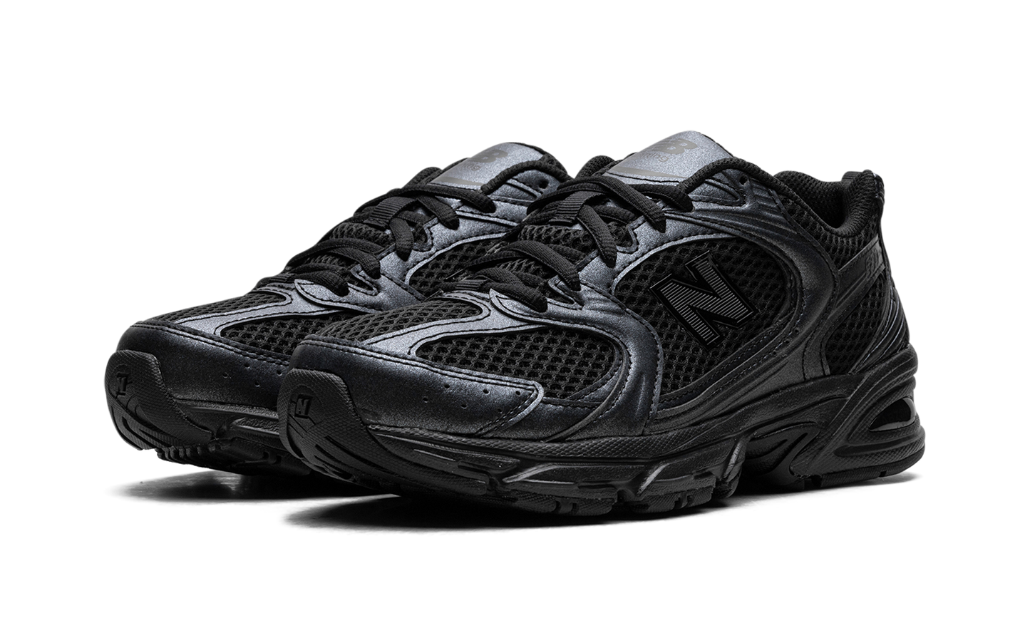 New Balance 530 "Black Dark Grey"