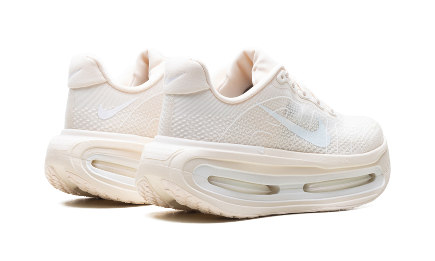Nike Vomero Premium "Chalk"