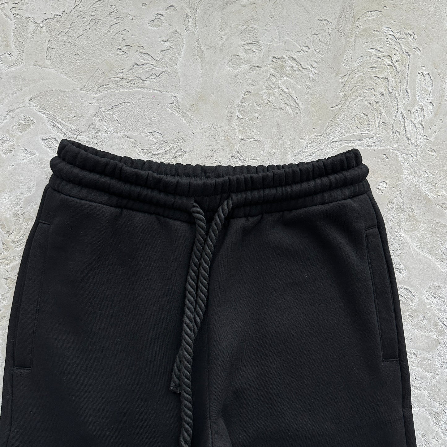 Conjunto SYNA WORLD Preto e Bronze