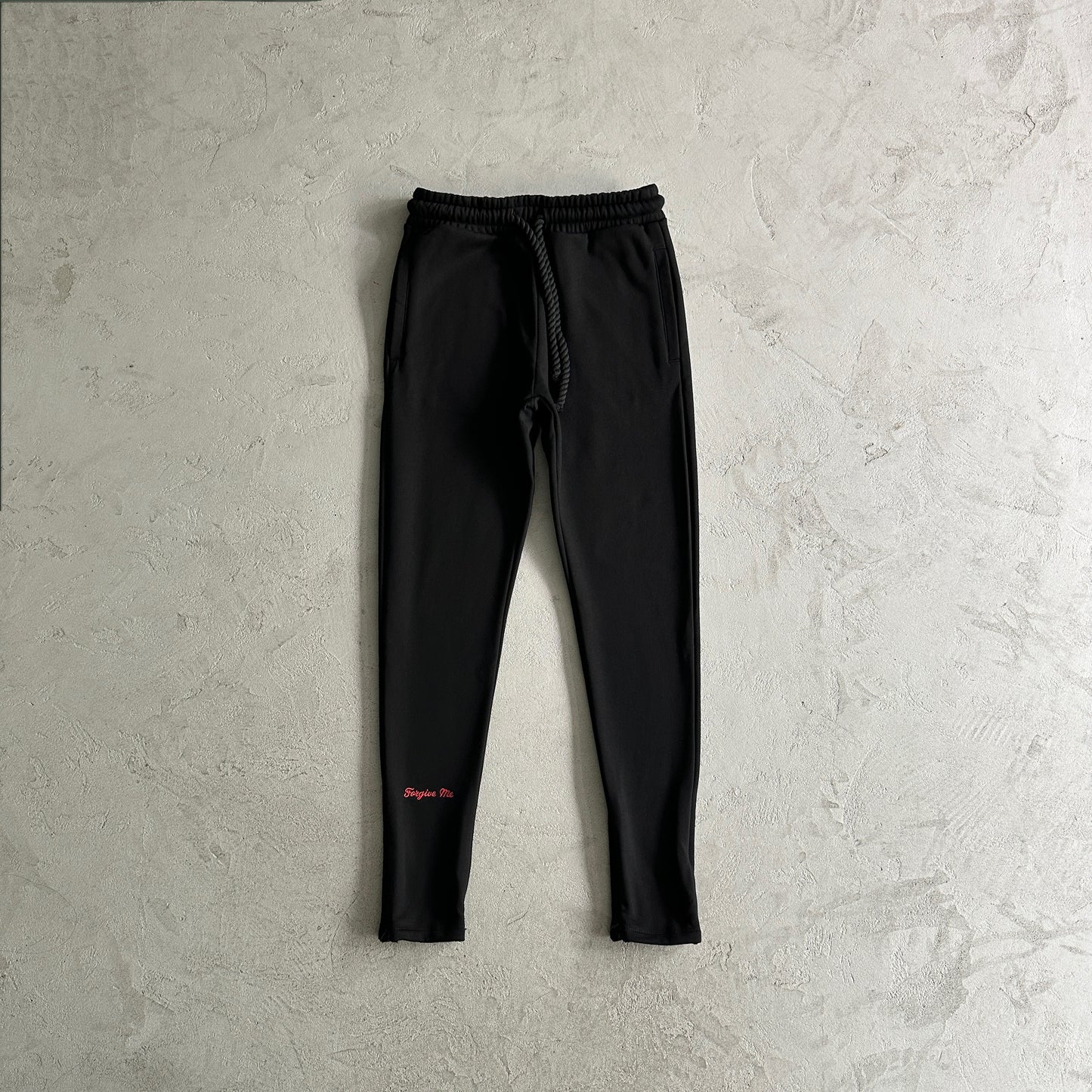 Conjunto SYNA WORLD Preto e Vermelho