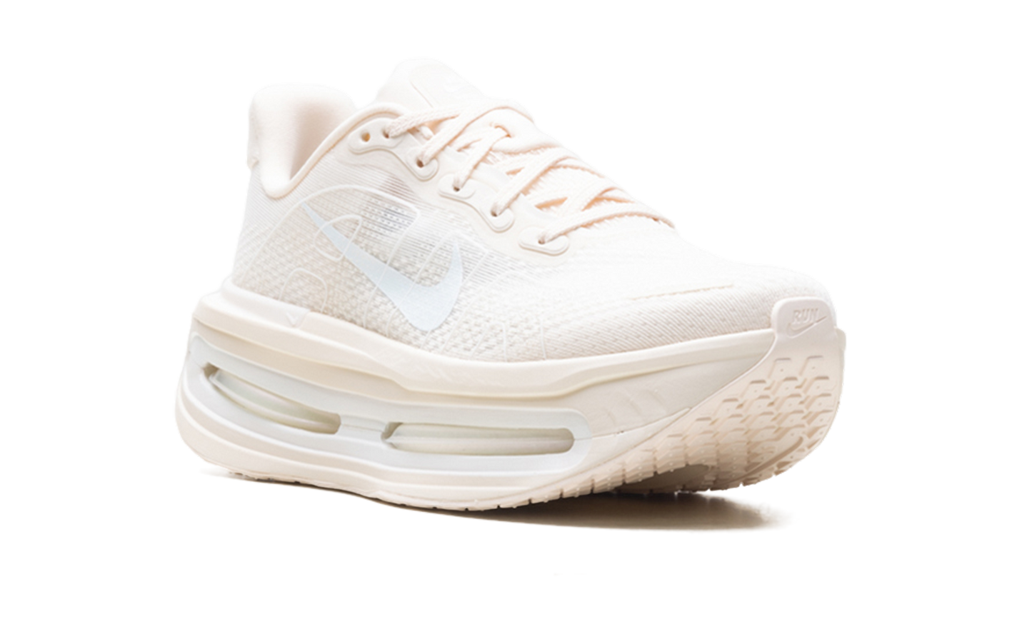 Nike Vomero Premium "Chalk"