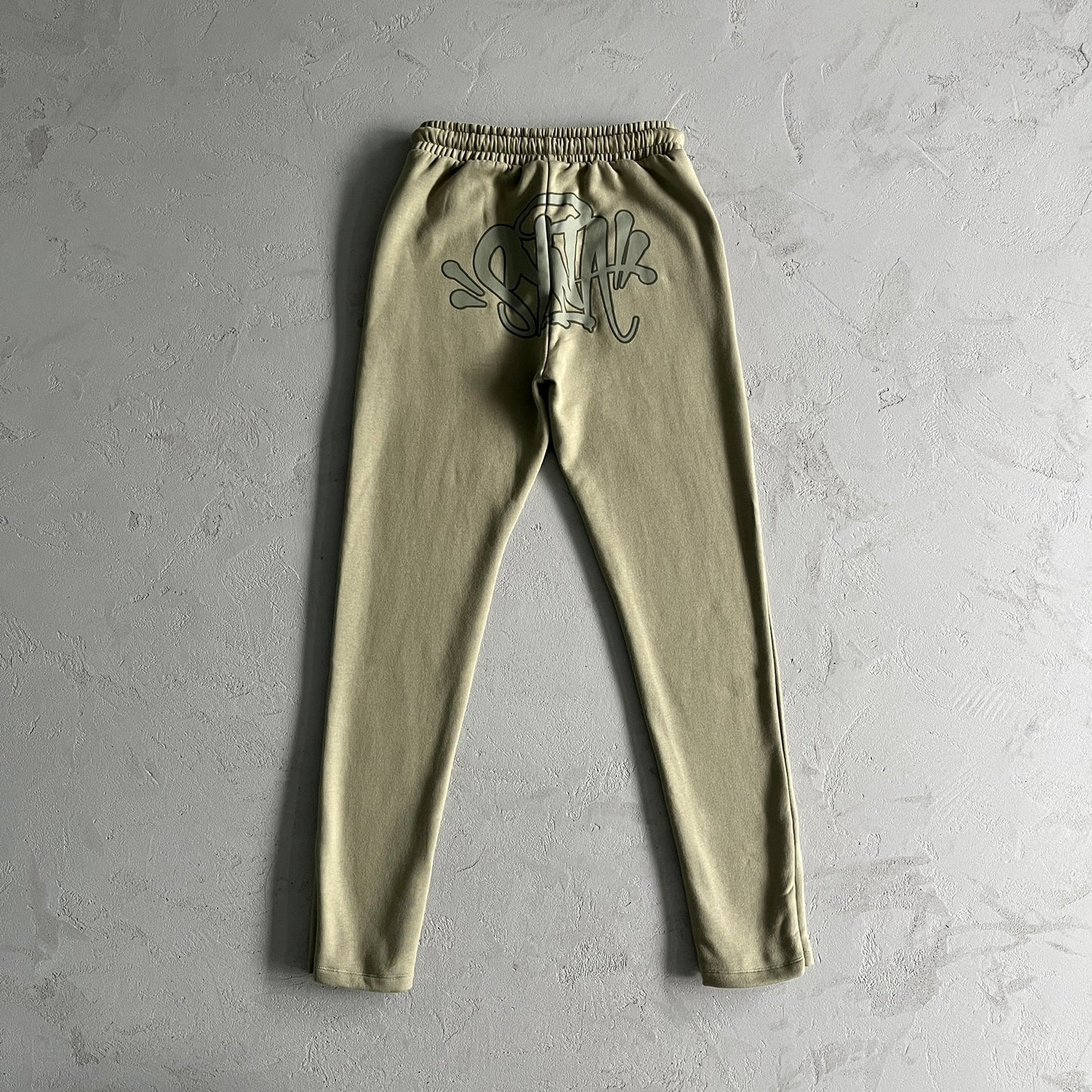 Conjunto SYNA WORLD Verde Militar