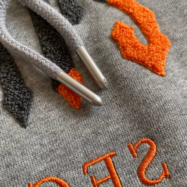 Conjunto Trapstar Chenille Decoded Cinza/Laranja
