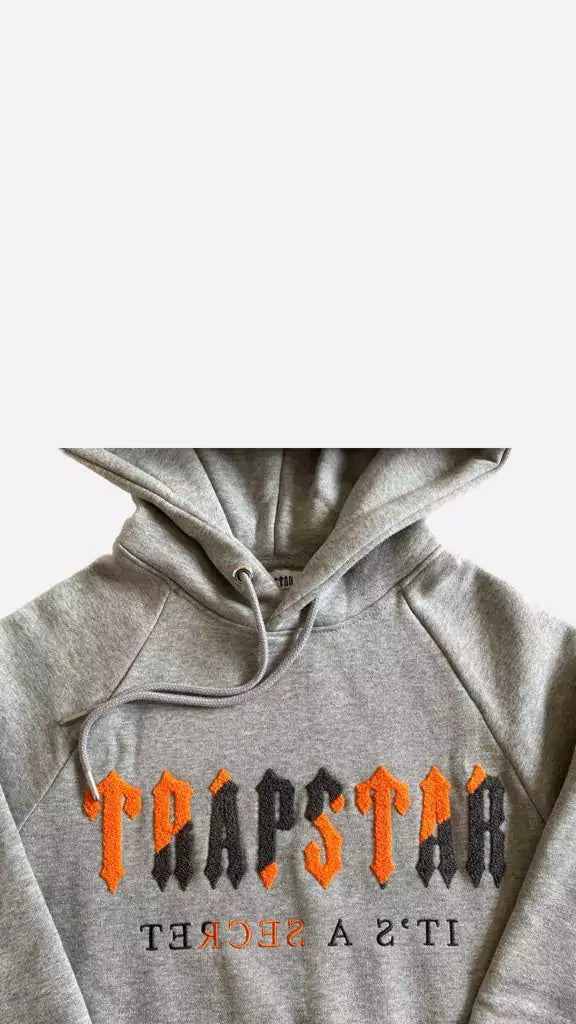 Conjunto Trapstar Chenille Decoded Cinza/Laranja