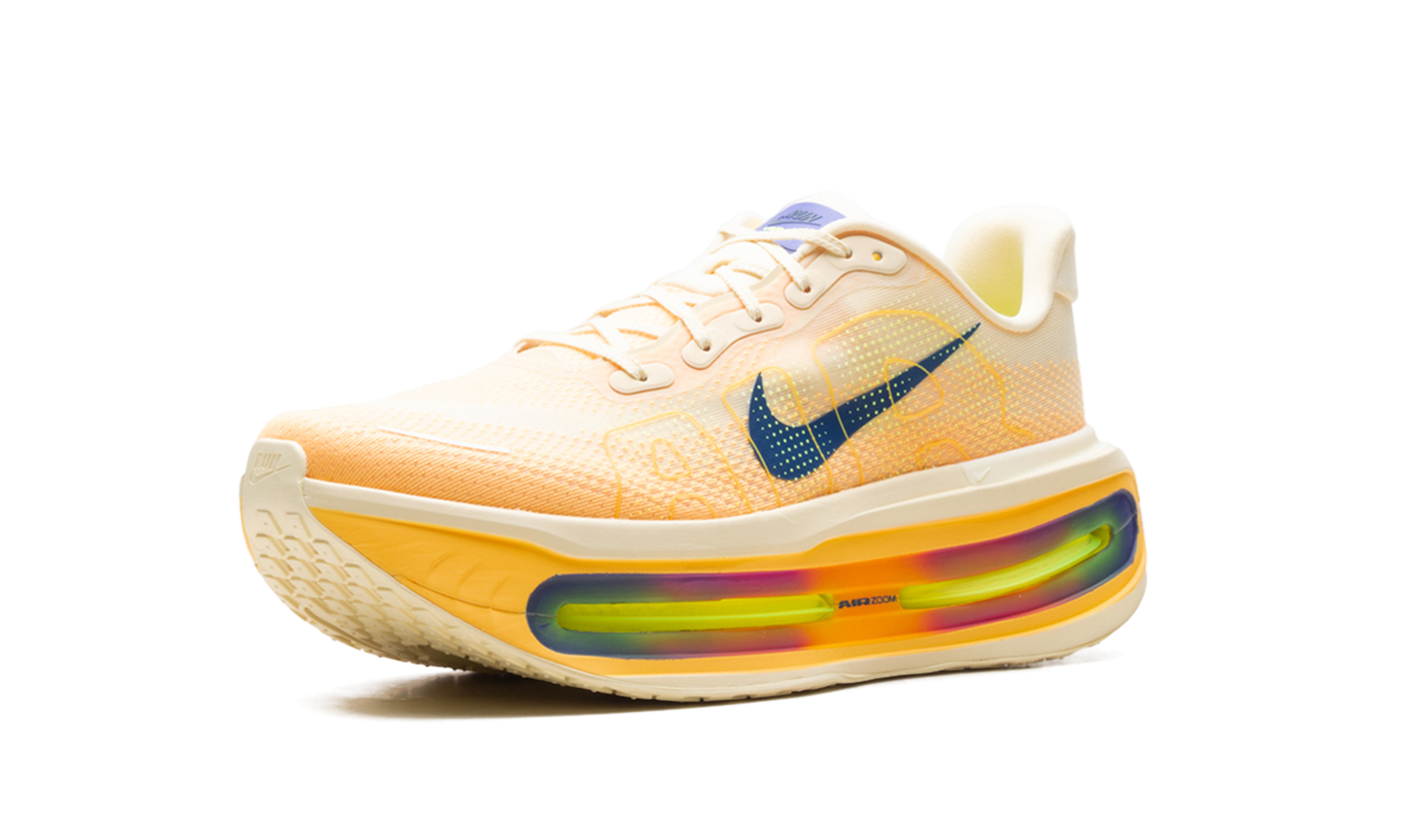 Nike Vomero Premium "Alabaster"