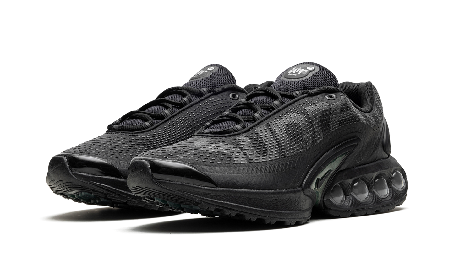 Air Max Dn "Supreme - Black"